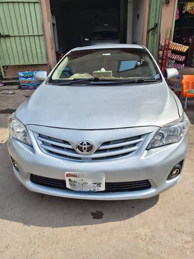 Toyota Corolla Altis 2013