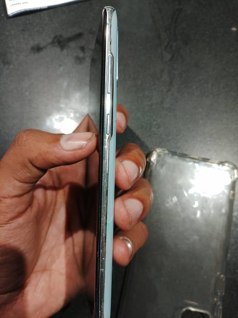 Samsung Mobile S20 Plus 1