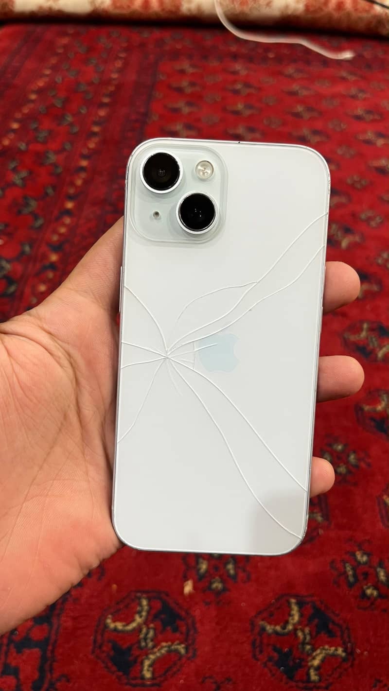 Apple iPhone 15 6