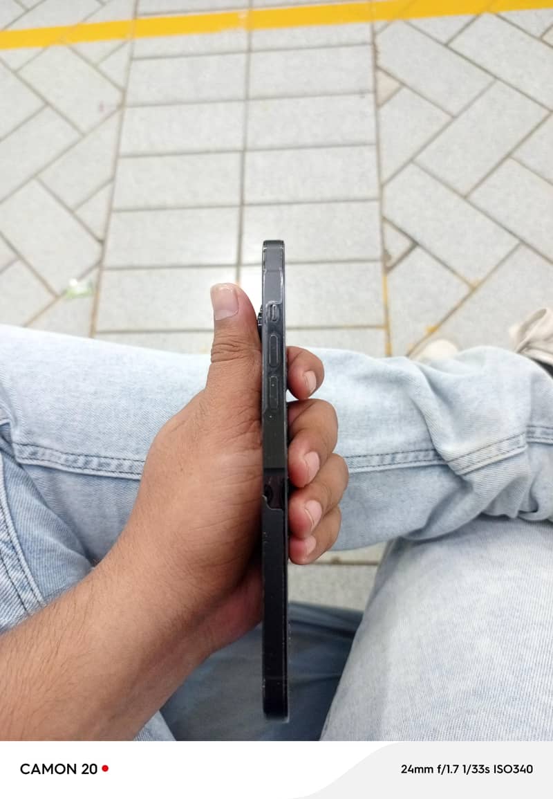 Apple iPhone 14 Pro Max 2