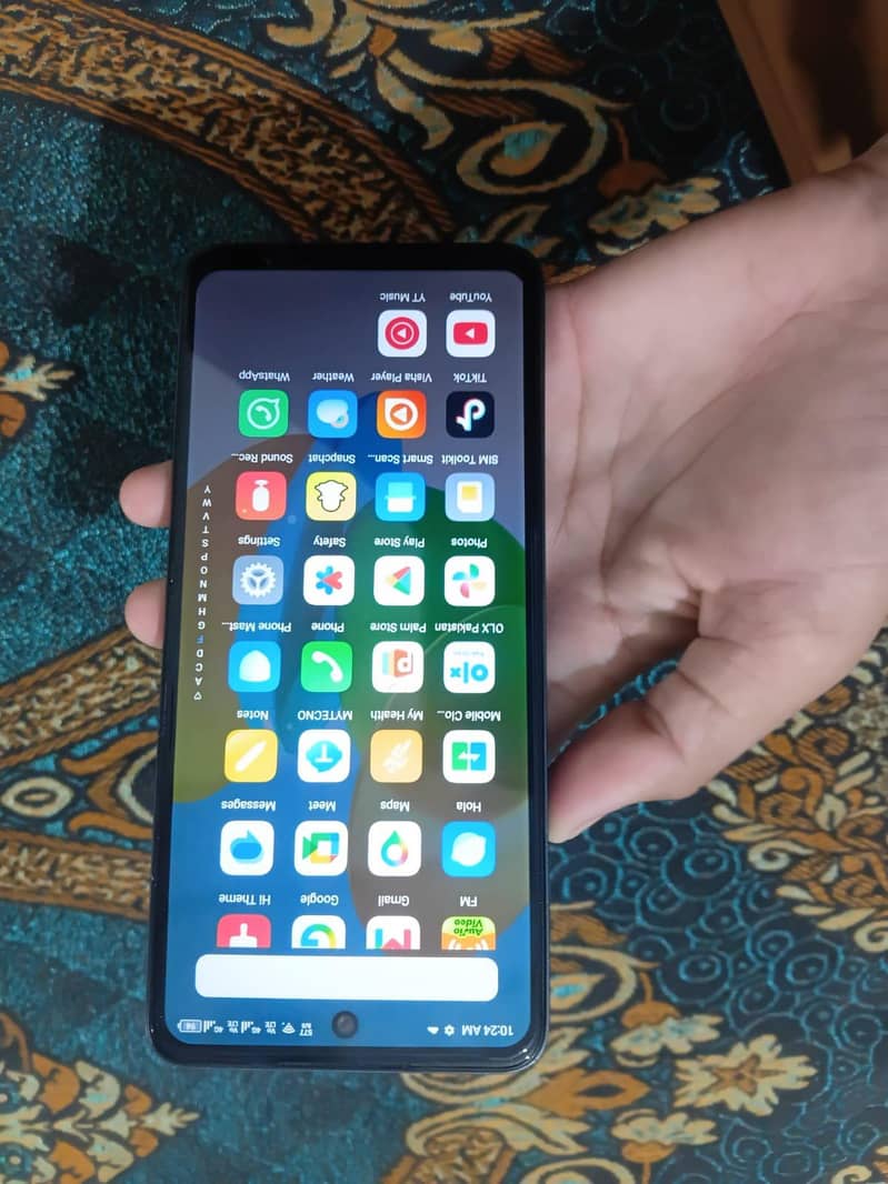 Tecno Spark 20C 3