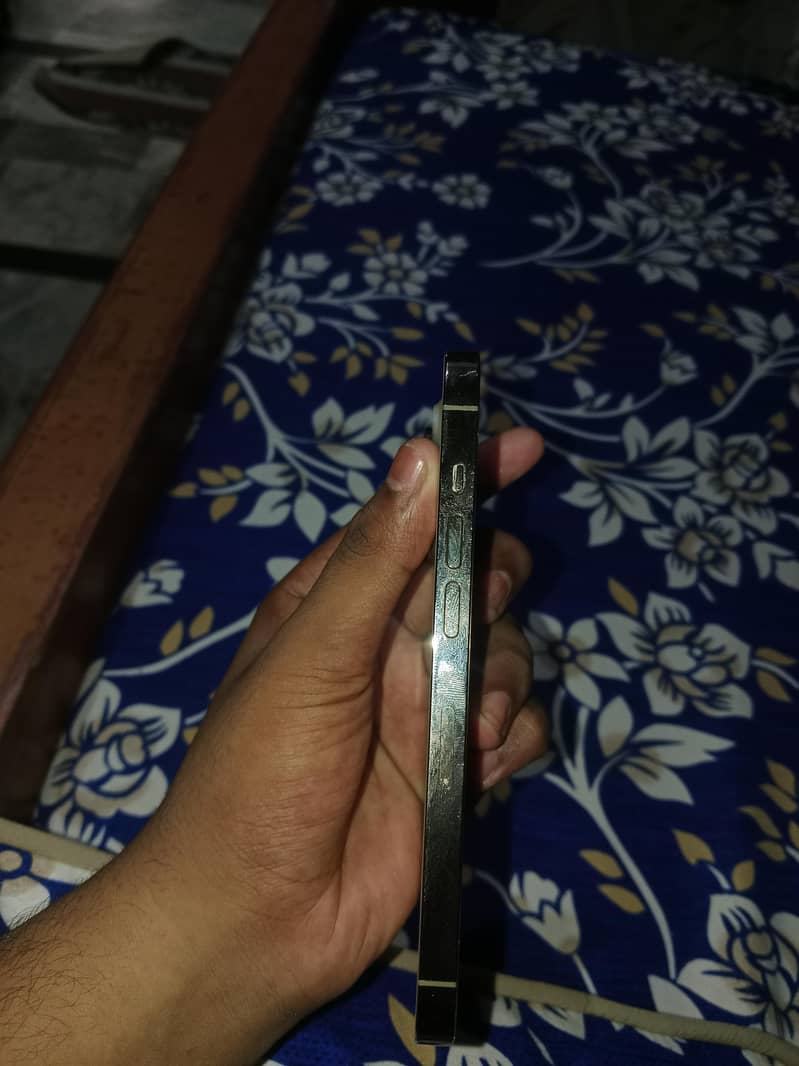 Apple iPhone 14 Pro condition 10/10 4