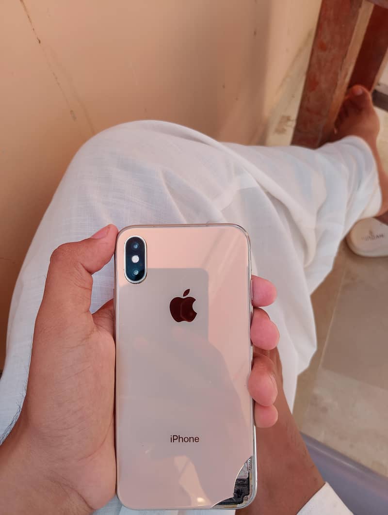iPhone seller 0