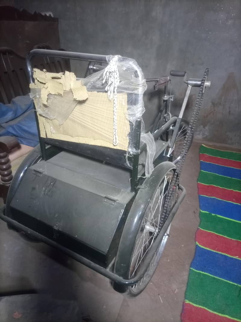 Three wheel cycle 0