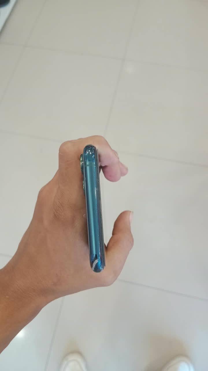 Apple iPhone 11 Pro Max 0