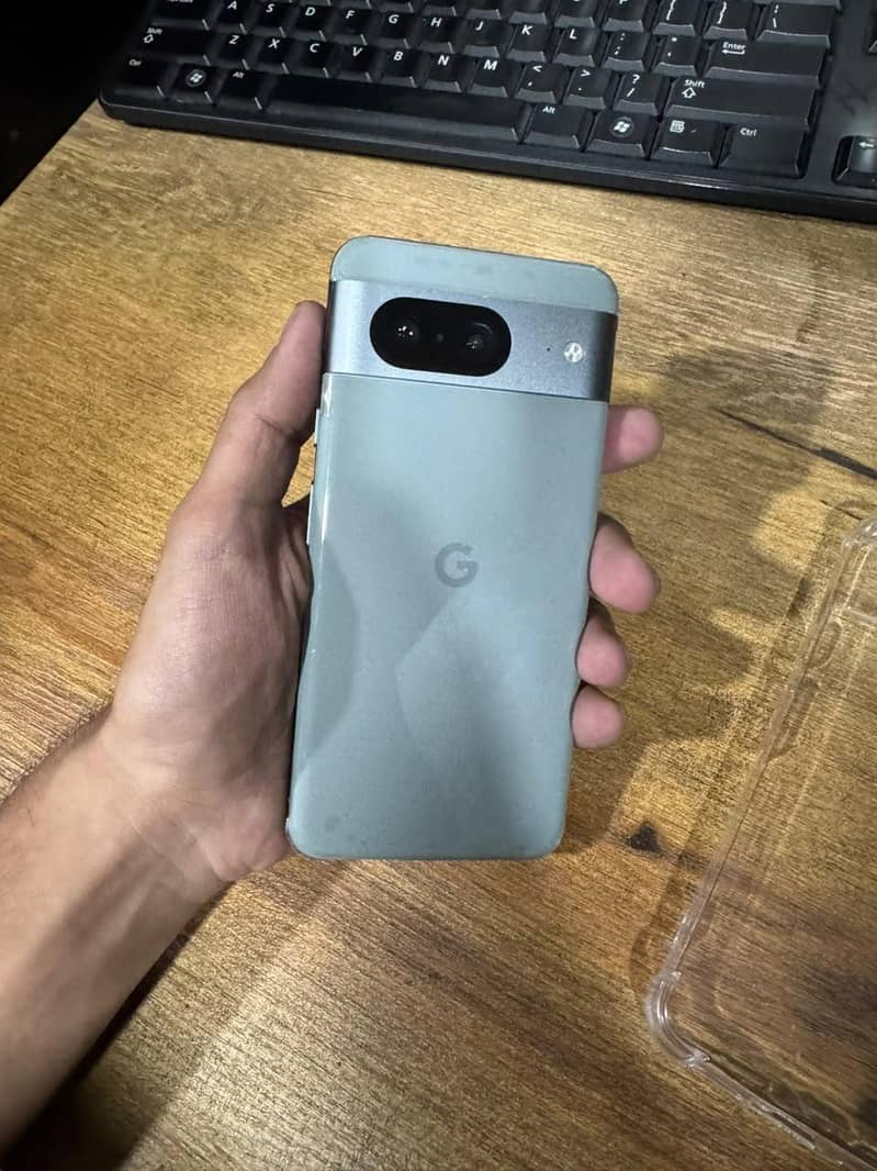 Google Pixel 8 0