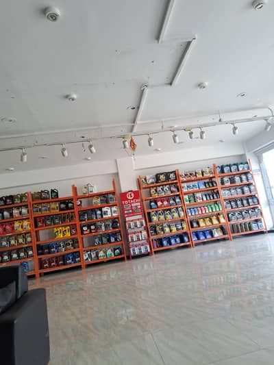 ALI KIND OF CAR ACCESSORIES UNDER ONE ROOF