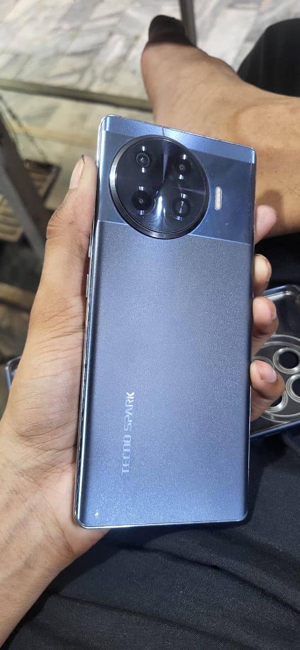 Tecno Spark 20 Pro Plus 0