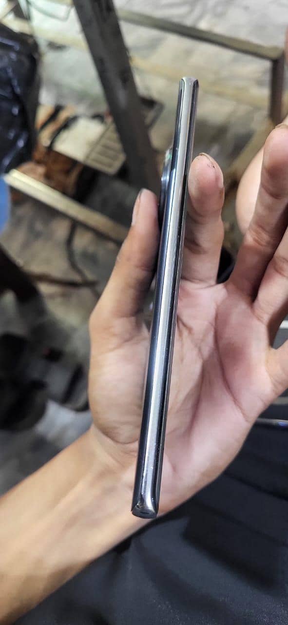 Tecno Spark 20 Pro Plus 5