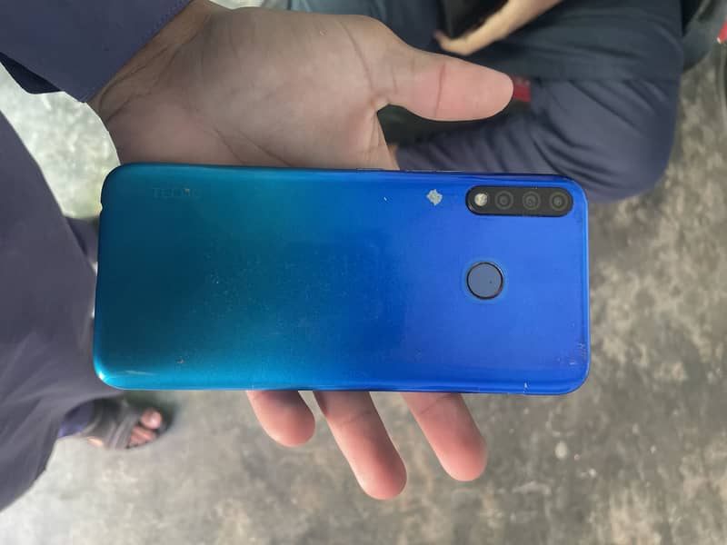 Tecno Spark 4 1
