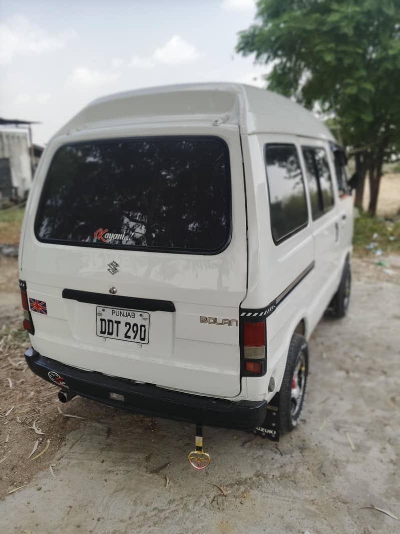 Suzuki Bolan 2019 3