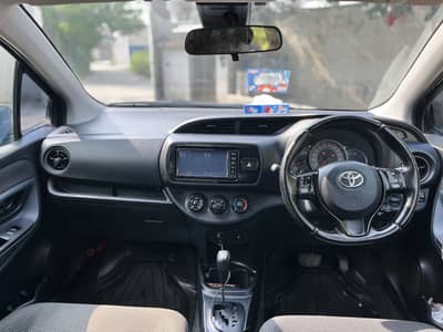 Toyota Vitz 2017