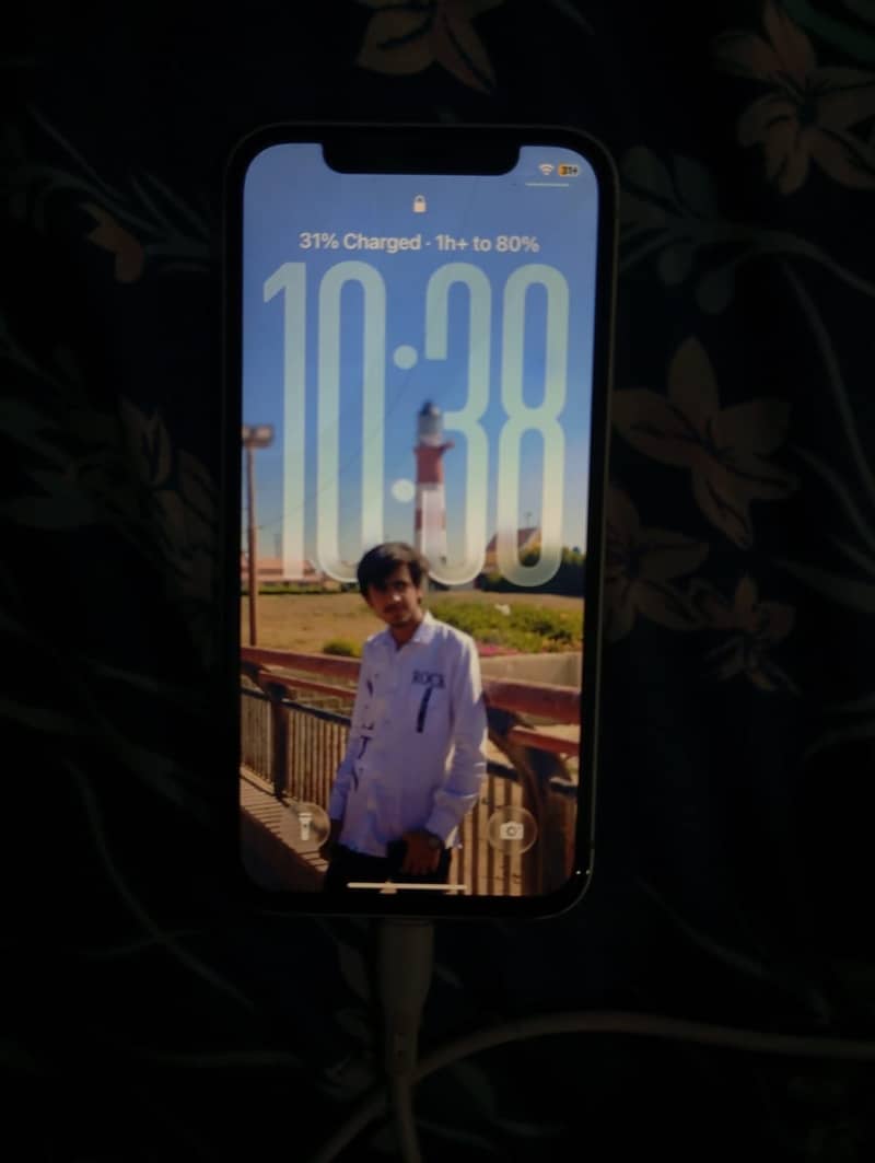 Apple iPhone 12 1