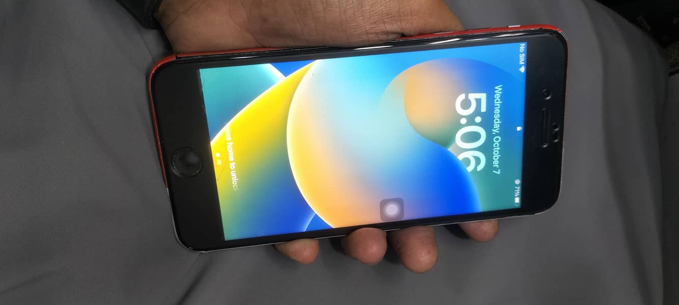 Apple iPhone 8 Plus 5