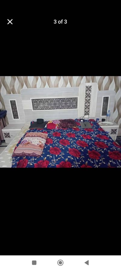 Bed set with metress, dressing table and 3 almari