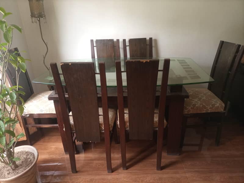6 sitter dinning table 4