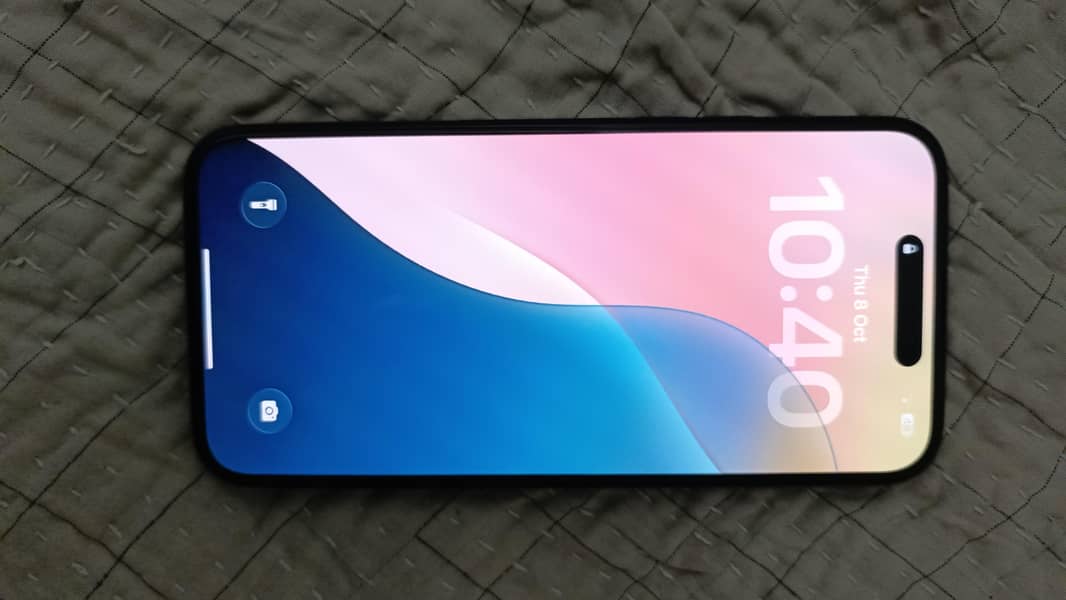 Apple iPhone 15 plus 2