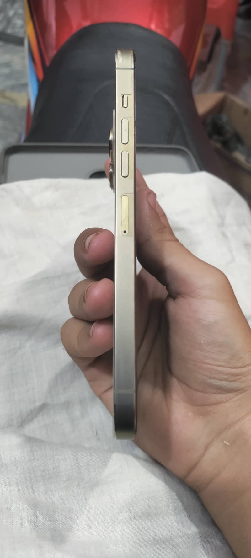iPhone 13 pro max 2