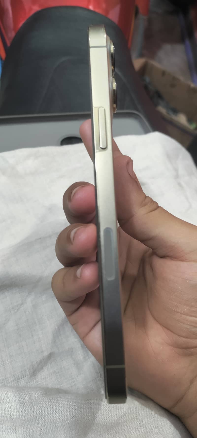 iPhone 13 pro max 4