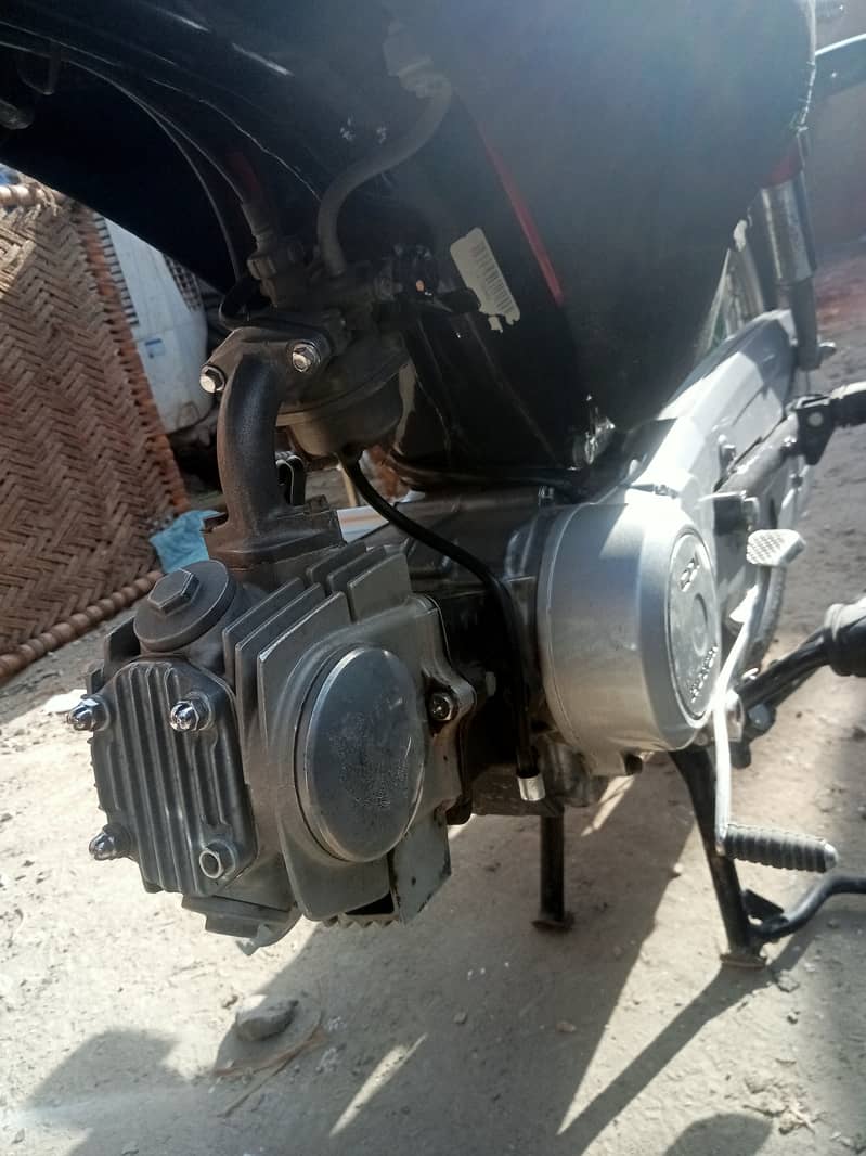 Honda CD 70 2016 6
