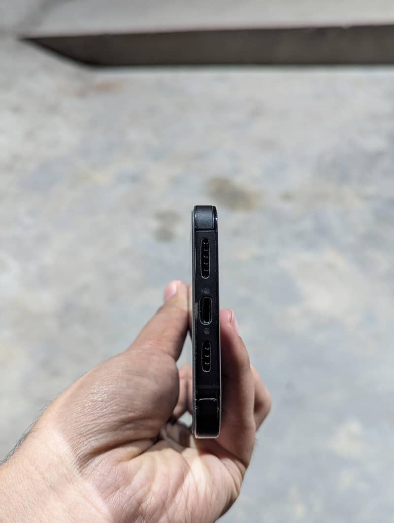 Apple iPhone 14 Pro Max 7