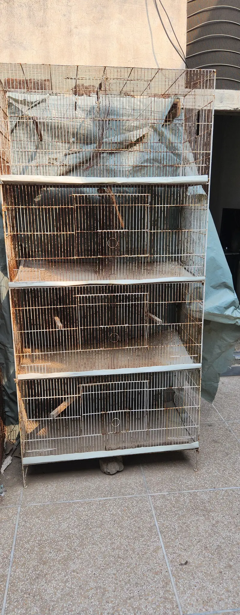 birds Cages for sale 8 portion angle 4 portion and wooden finches cage — photo 2