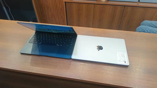 Apple MacBook Air M2 | 13-inch | 16GB RAM | 512GB SSD | Original