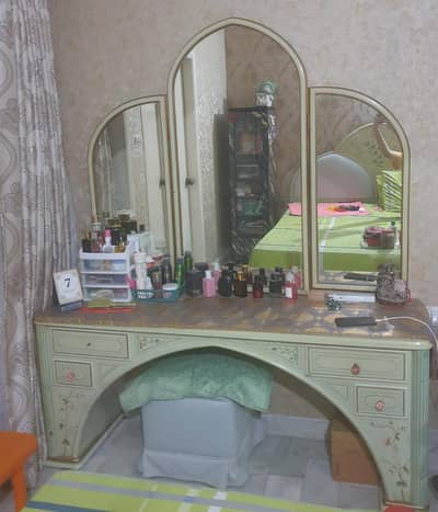 Dressing Table