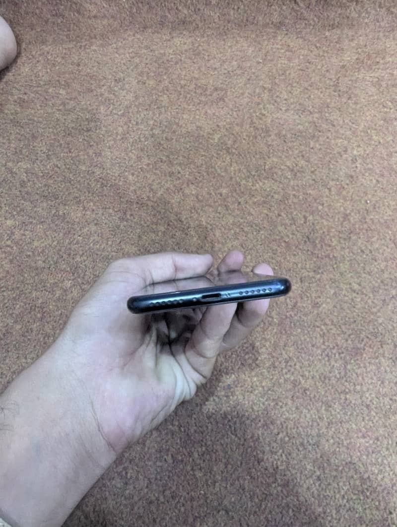 Apple iPhone SE 1