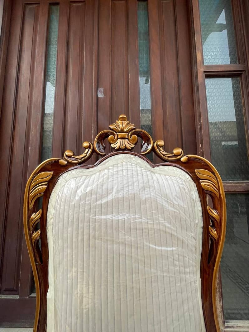 dining table 6