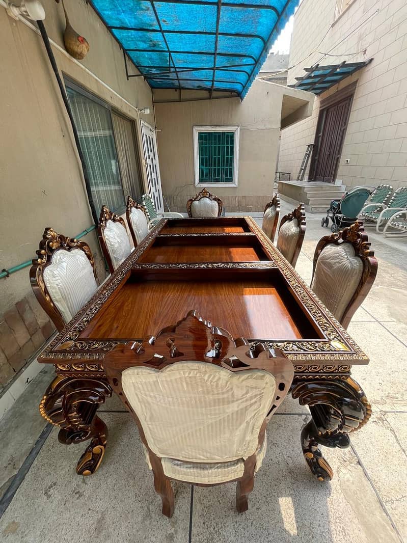 dining table 10