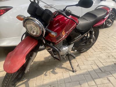 Yamaha YBR 125