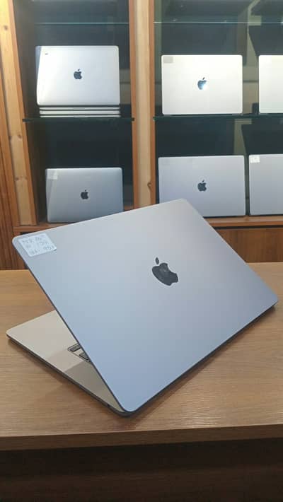 MacBook Air M2 | 15-inch | 16GB RAM | 512GB SSD