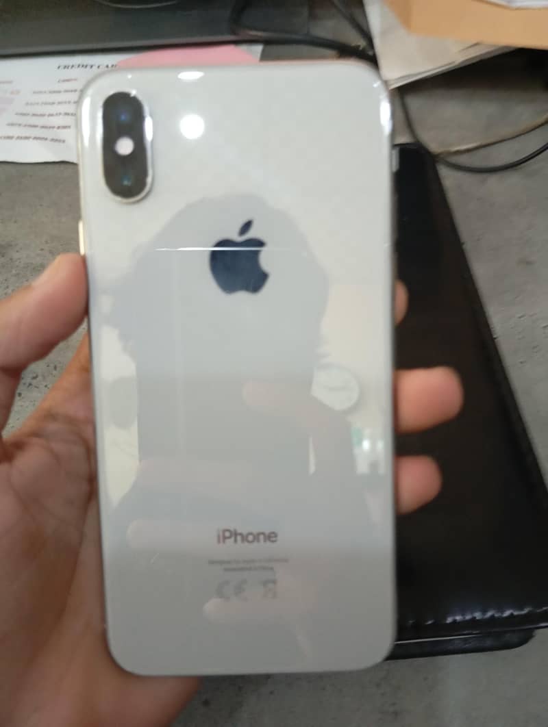 Apple iPhone X 0