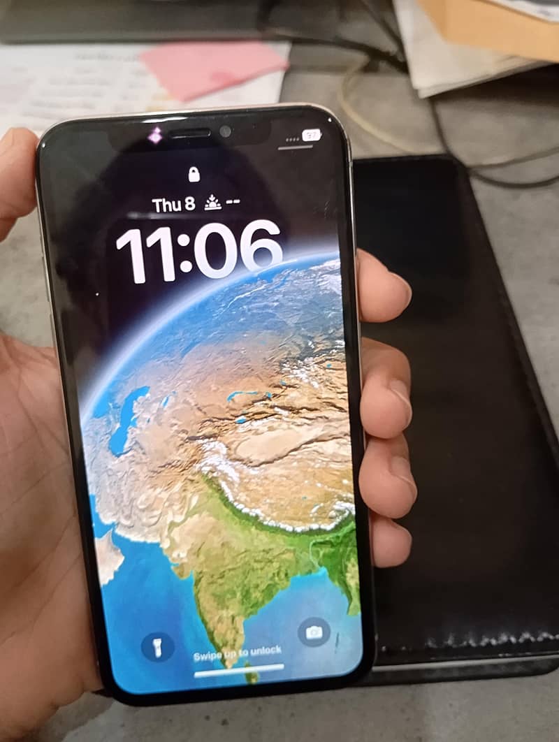 Apple iPhone X 1