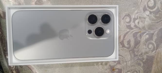 Apple iPhone 15 Pro