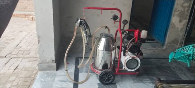 JOHAR ARGO MILKING MACHINE