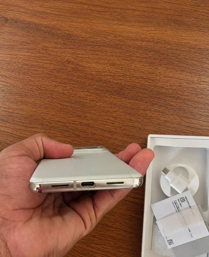 Google Pixel 8 Pro 1