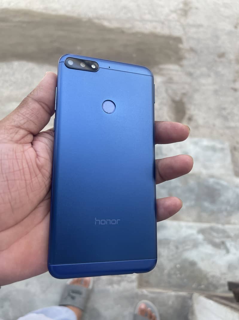 Honor 7C 0