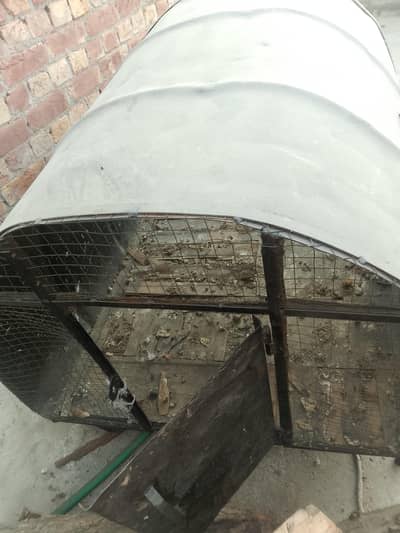 Hens cage