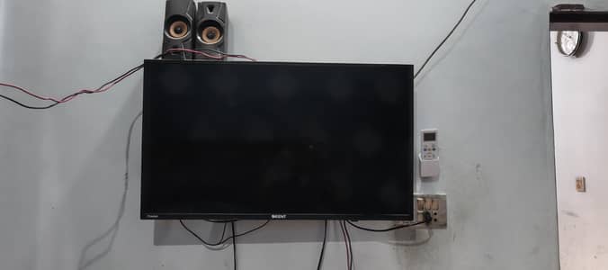 32 inch led