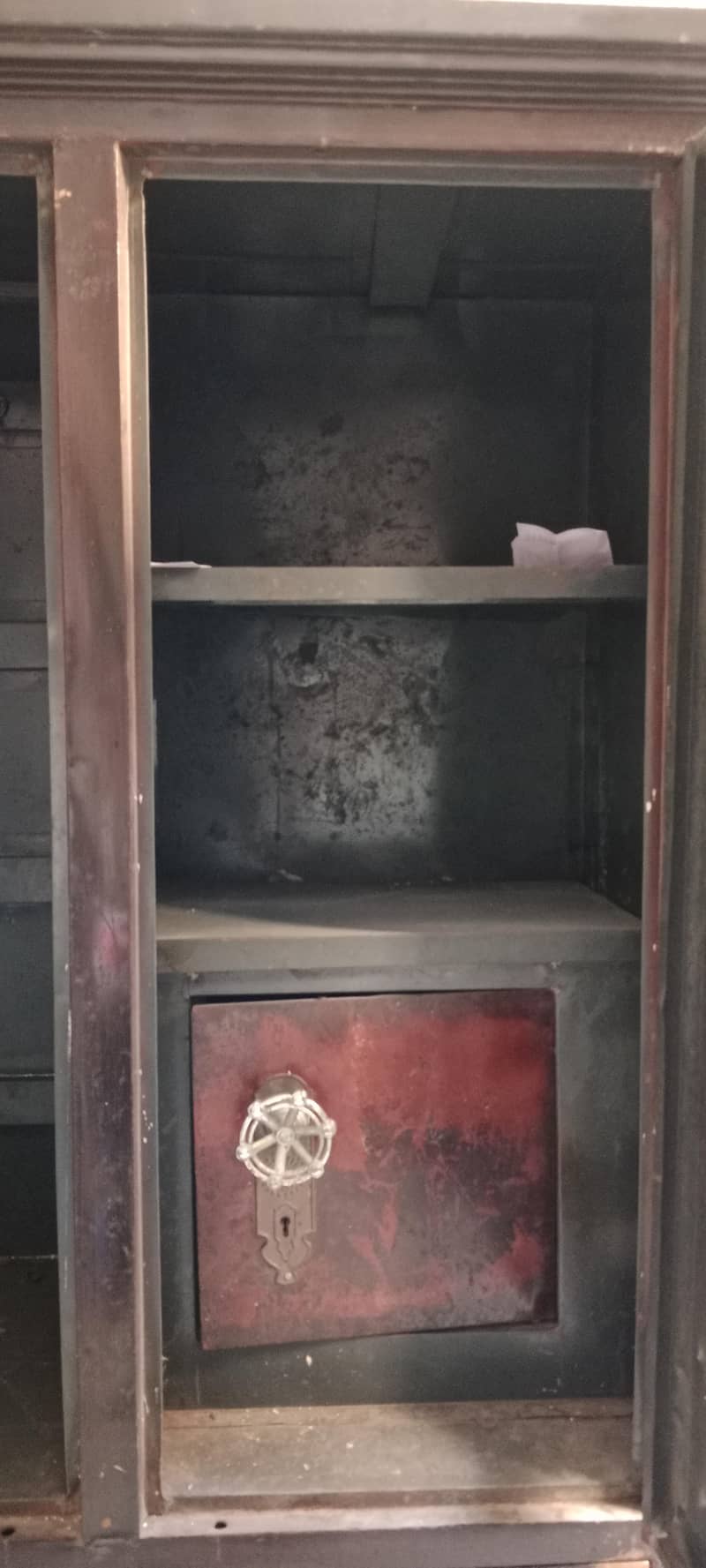 Safe Almari 5