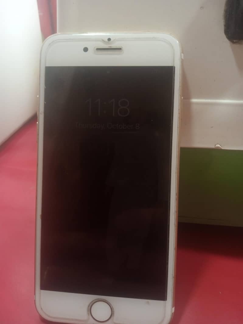 Apple iPhone 7 4