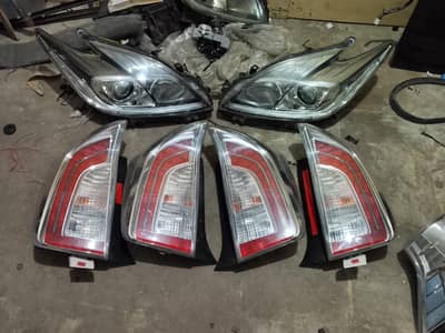 Toyota Prius 2013 head lights back lights available