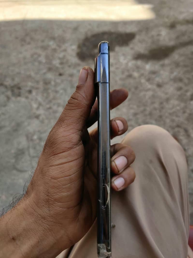 Google Pixel 8 Pro 1