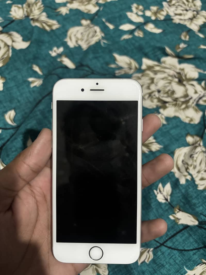 Apple iPhone 6S 3