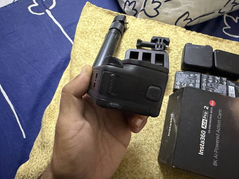 insta360 ace 2 pro 5
