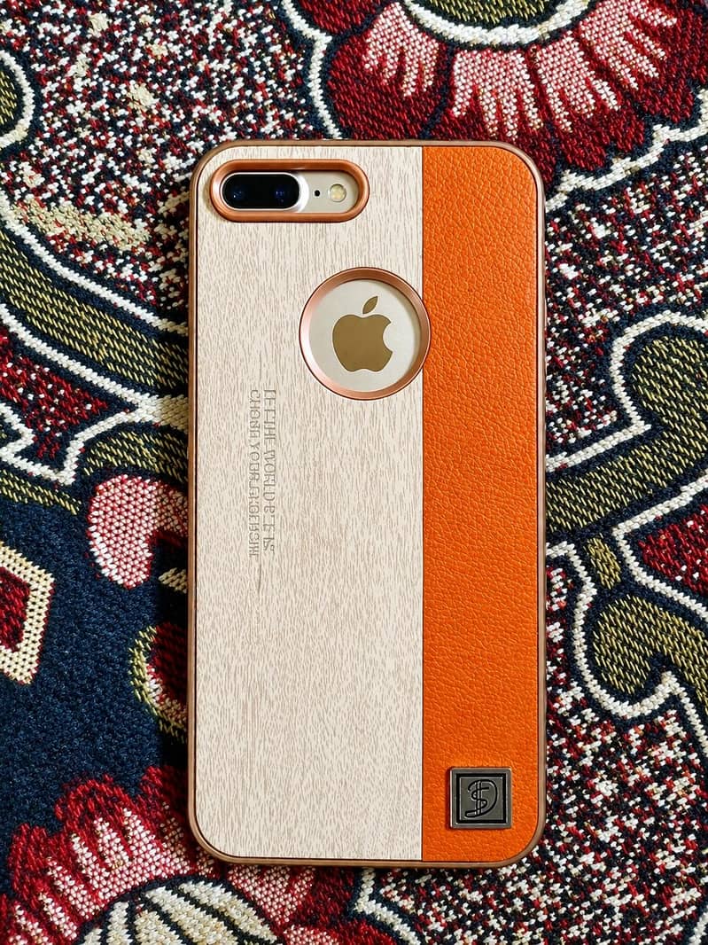 Apple iPhone 7 Plus 0