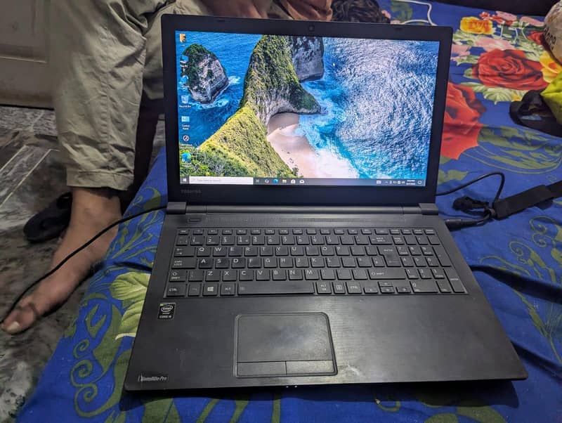 TOSHIAB intel Core i5 3