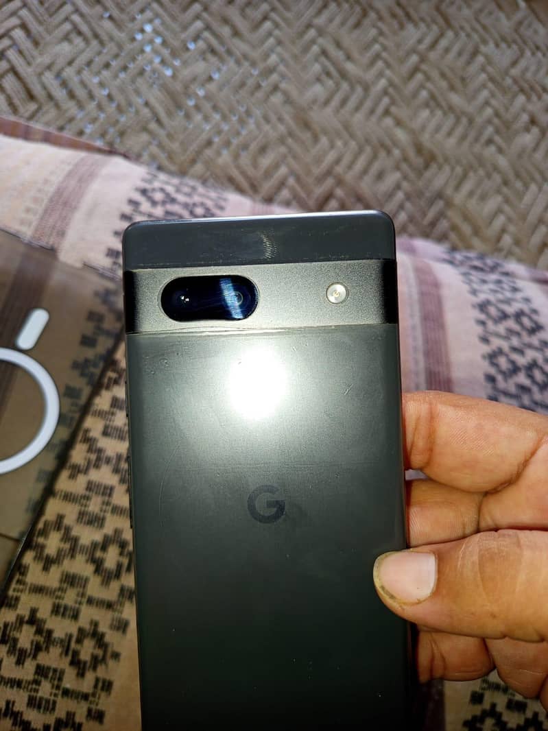 Google Pixel 7a 5